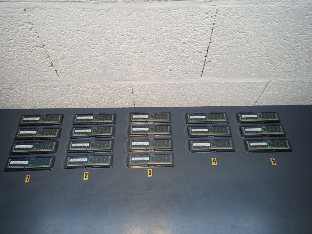 64GB DDR3 geheugen (4x16GB) Samsung  M393B2G70BH0-YK0 PC3L, Computers en Software, Niet ingevuld, Gebruikt, Niet ingevuld, DDR3