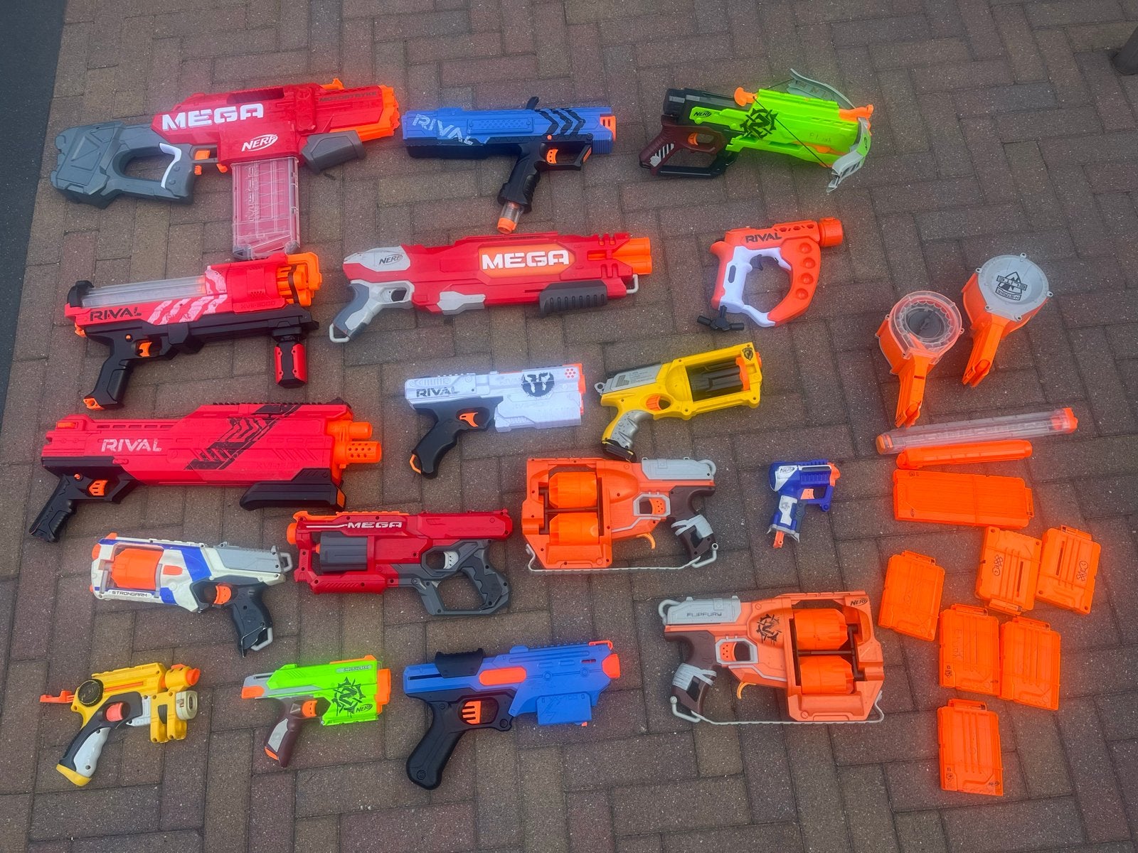 Grote Nerf Blaster Collectie - Diverse Modellen, Kinderen en Baby's, Speelgoed | Overig, Ophalen of Verzenden, Gebruikt, Jongen
