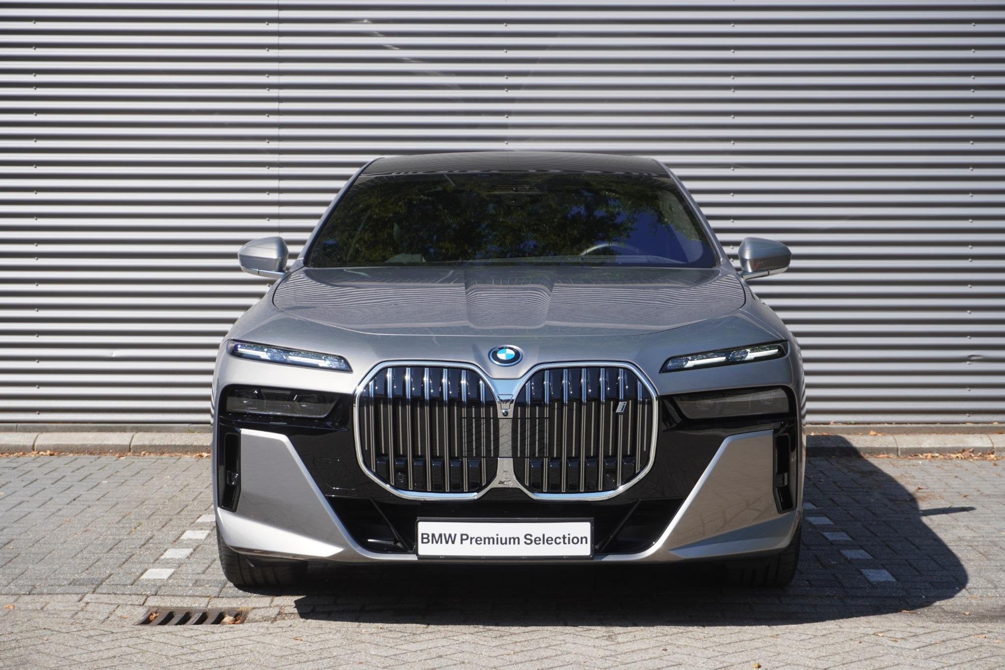 BMW i7 eDrive50 M Sportpakket | 21 inch Individual V-spaak |, Auto's, Automaat, Achterwielaandrijving, Gebruikt, Zwart