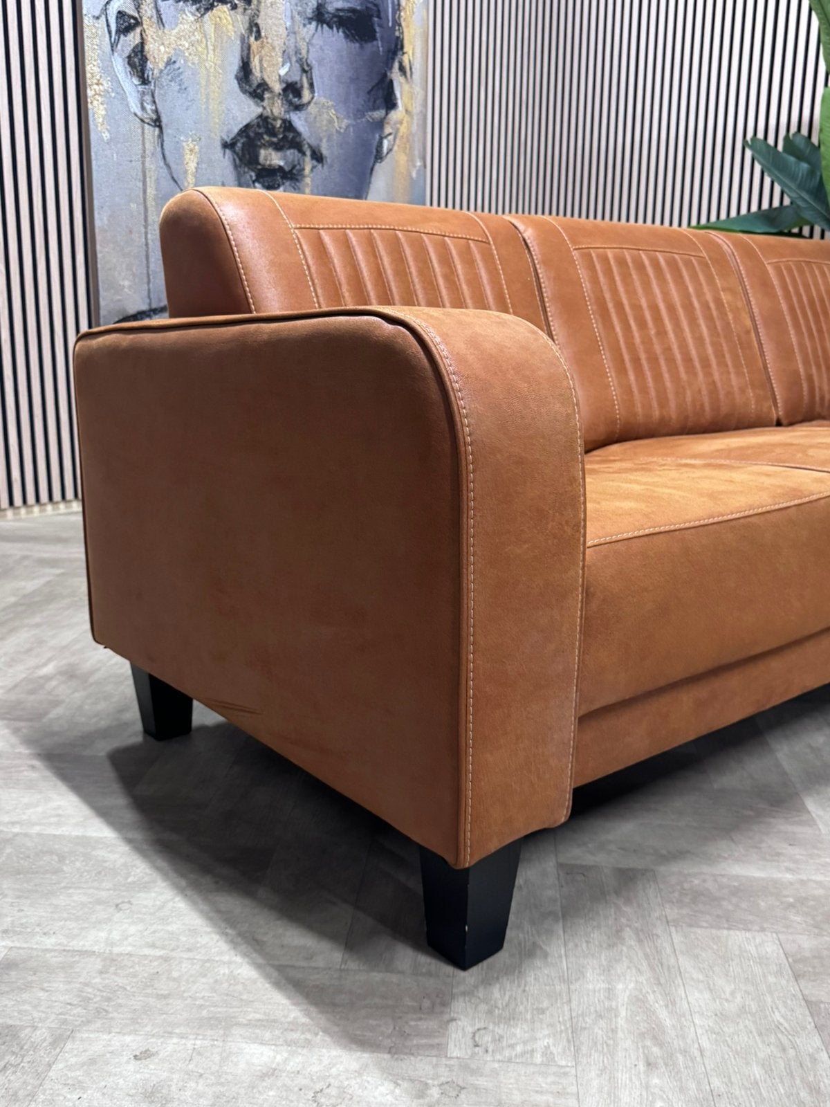 ZGAN Hoekbank Mills Microleer - Cognac - 258 x 230, 250 tot 300 cm, -, -, Hoekbank