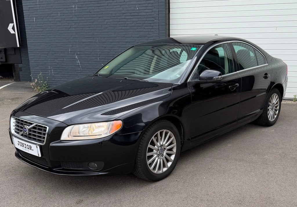 Volvo S80 2.5 T Summum AUTOMAAT/RIEMVERVANGEN/LEDER/VOLONDER, Auto's, Zwart, Automatische klimaatregeling, Bedrijf, Sedan