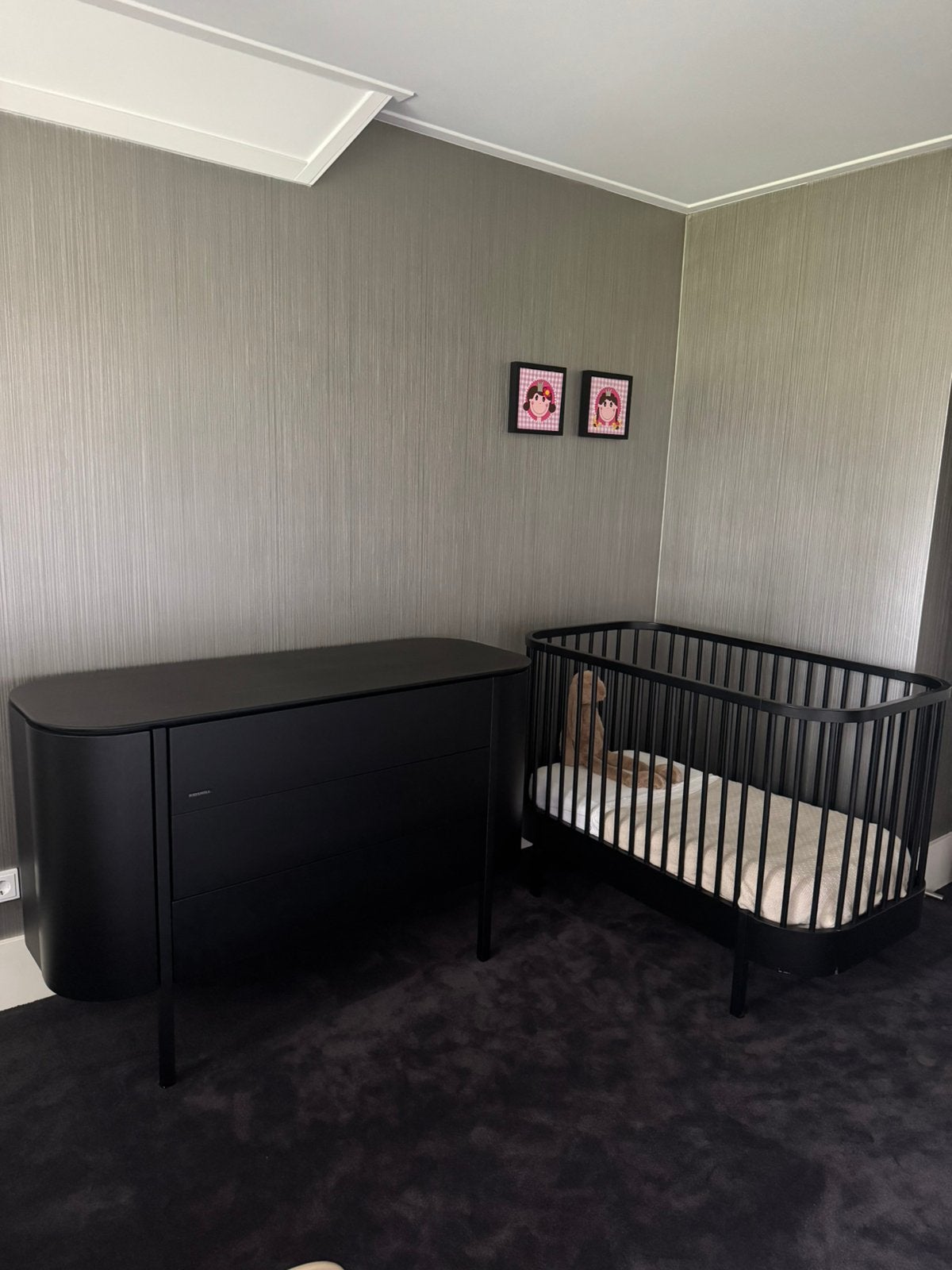 Kidsmill Grow - Commode & Ledikant - Zwart, Ophalen, Zo goed als nieuw, Jongetje of Meisje