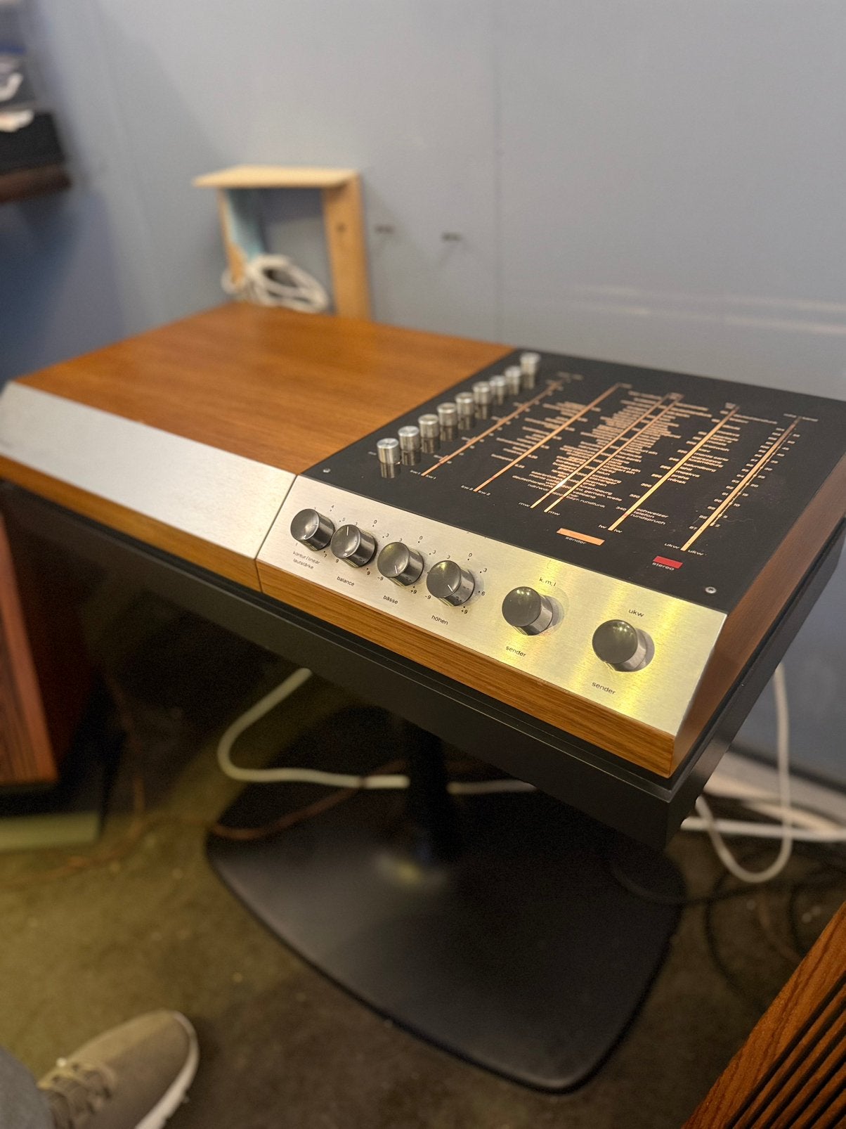 WEGA 3204 HiFi vintage design Dual1209 +speakers + onderstel, Ophalen, Zo goed als nieuw, Speakers, Overige merken