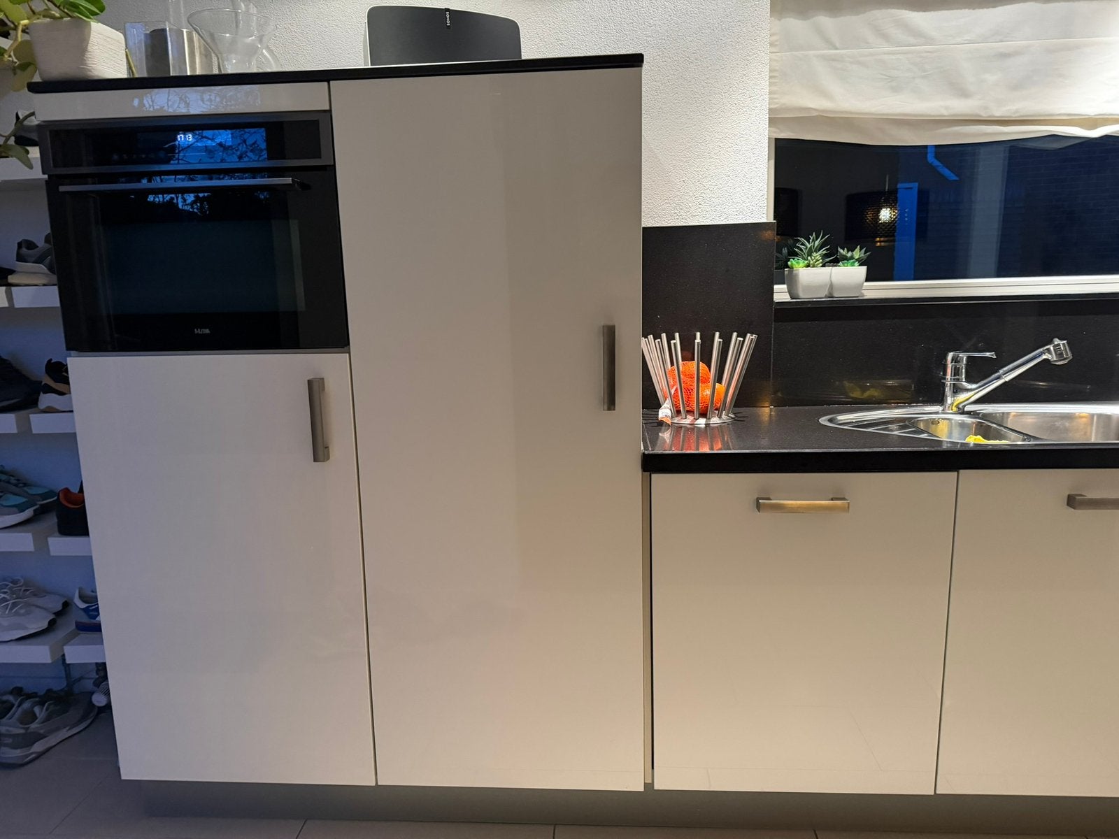 Te koop: gebruikte keuken, Huis en Inrichting, Keuken | Complete keukens, Ophalen, Gebruikt, Wit, Hoekkeuken