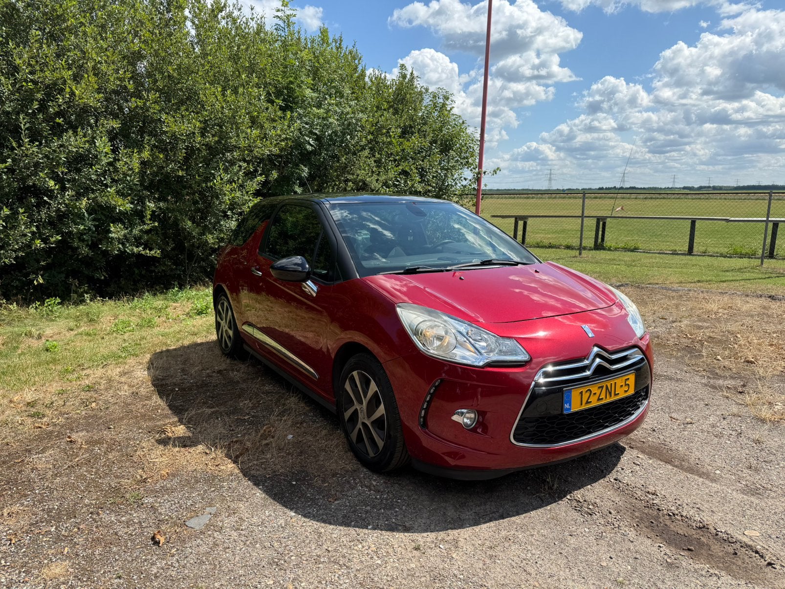 CITROËN DS3 1.2 VTi – 2012 NIEUWE APK –Navi–CLIMATE CONTROL, Auto's, Citroën, Voorwielaandrijving, Sound system, 40 €/maand, 1199 cc
