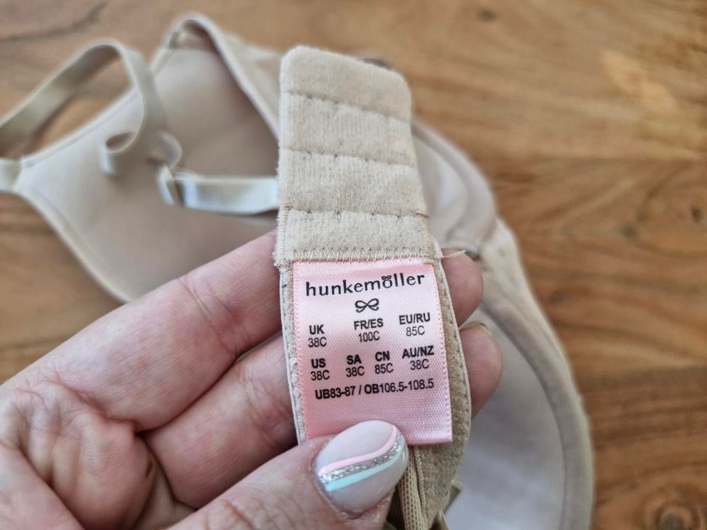 Beige bh 85c, Beige, Onbekend, Ophalen of Verzenden, BH