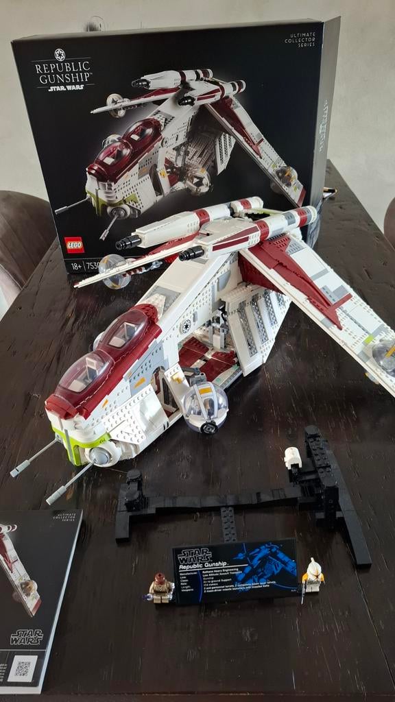 Lego Star Wars Republic Gunship 75309, Kinderen en Baby's, Speelgoed | Duplo en Lego, Ophalen, Zo goed als nieuw