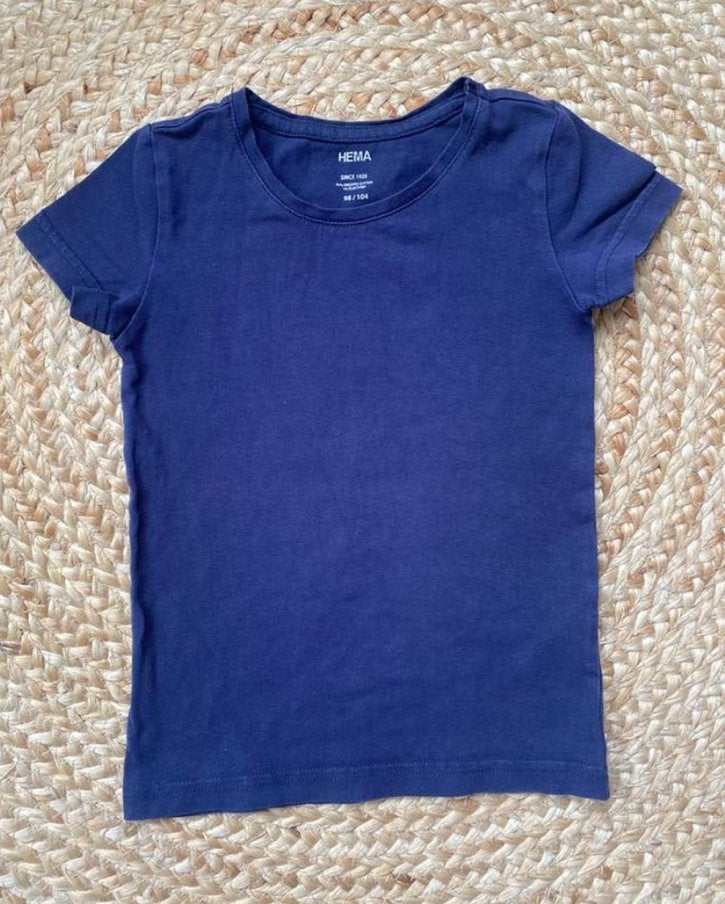 T-shirt HEMA maat 98/104, Kinderen en Baby's, Kinderkleding | Maat 98, Ophalen of Verzenden, Zo goed als nieuw, Jongen of Meisje
