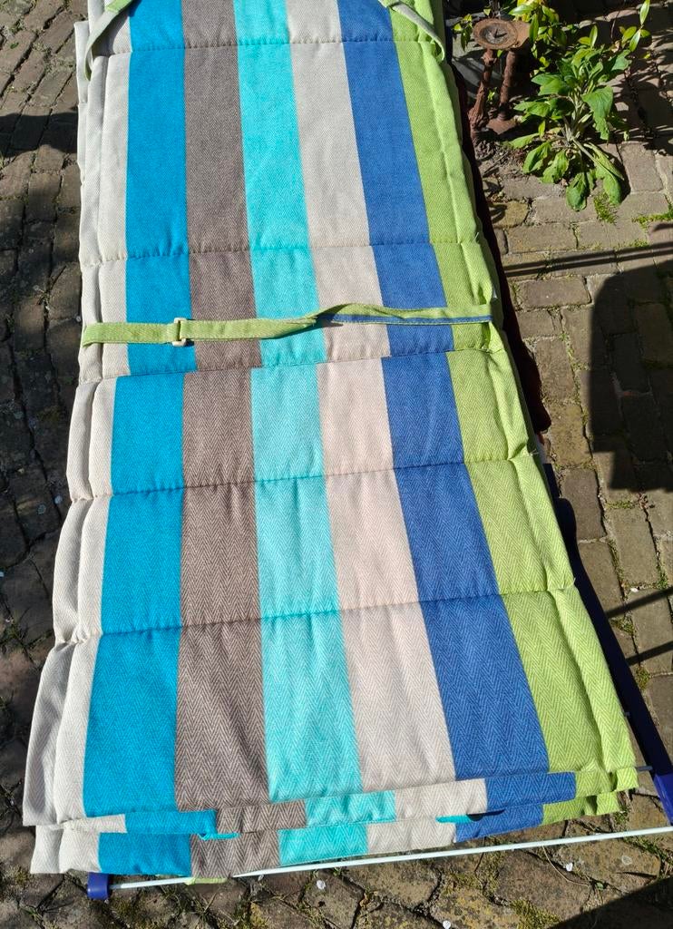 Vier nieuwe tuinkussens, Tuin en Terras, Tuinmeubel-accessoires, Ophalen, Nieuw