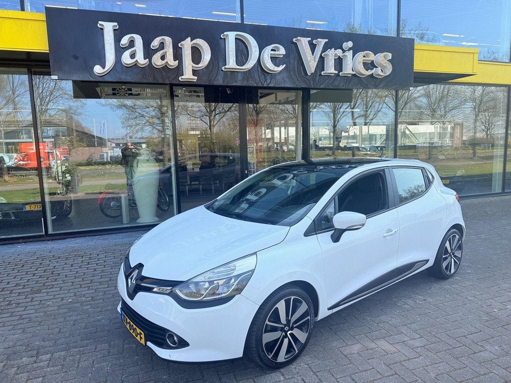 Renault Clio 0.9 TCe Iconic, Auto's, Wit, Leder, Handgeschakeld, 3 cilinders