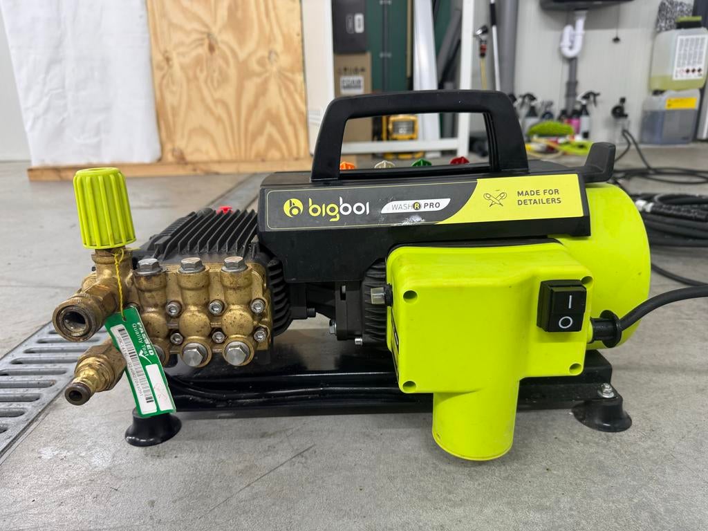 BigBoi WashR Pro hogedrukreiniger met accessoires, Ophalen, Zo goed als nieuw, Elektrisch