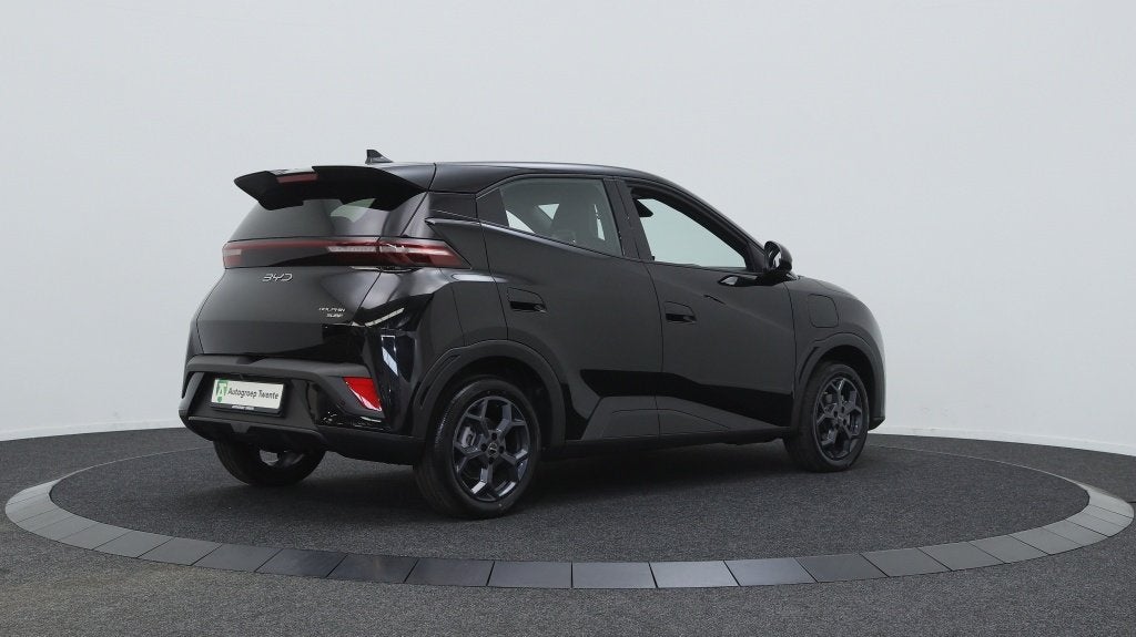 BYD DOLPHIN SURF Boost 43 kWh | Incl. € 2.000 ACTIE | BYD, Auto's, BYD, 0 cilinders, Zwart, Leder, Te koop