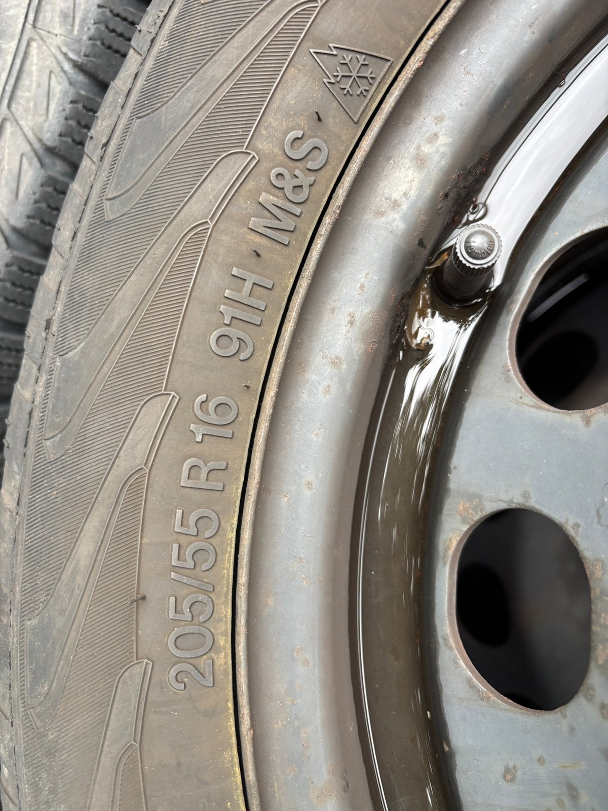 Vredestein winterbanden setje 205/55 R16, Auto diversen, Auto-accessoires, Ophalen