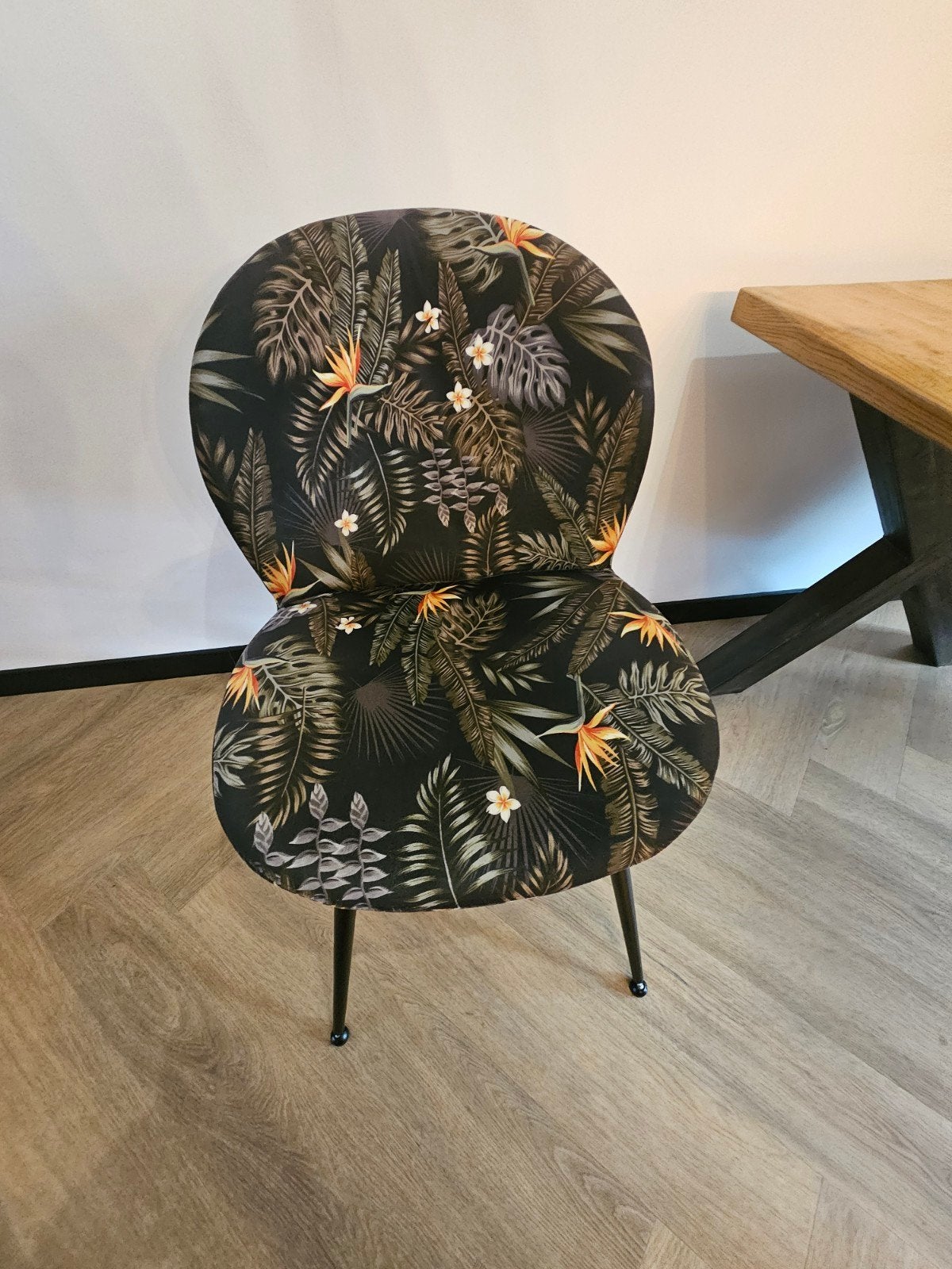 Woood Jungle stoelen - 3 stuks  - gratis, Huis en Inrichting, Fauteuils, Ophalen, Minder dan 75 cm, Stof, 50 tot 75 cm