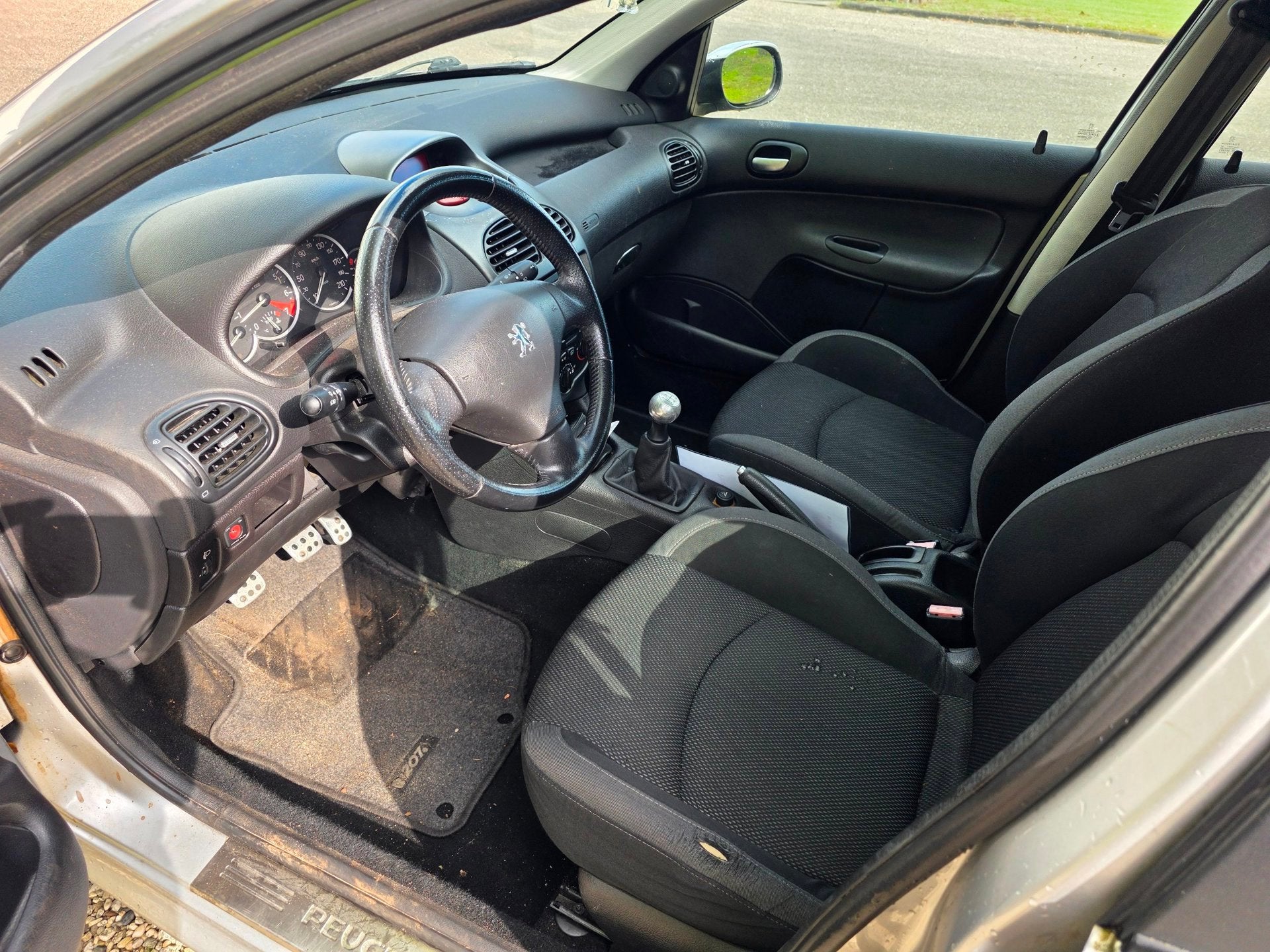 Peugeot 206 SW 1.4-16V Air-line 3 AIRCO *apk:07-2027*, Voorwielaandrijving, 15 km/l, 4 cilinders, Origineel Nederlands