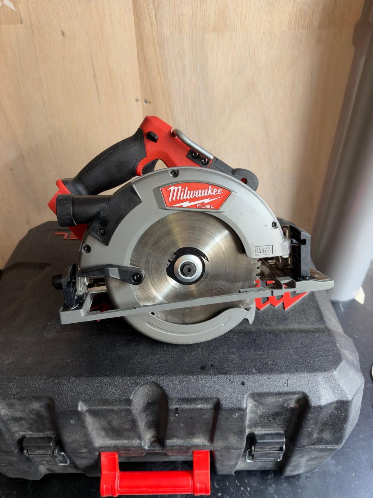 Milwaukee M18FCS66 Cirkelzaagmachine, Ophalen, Cirkelzaag, 70 mm of meer, Zo goed als nieuw