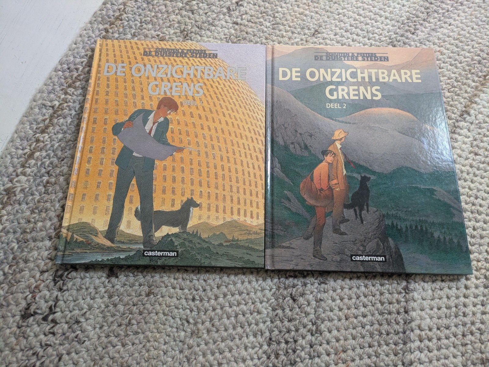 De Onzichtbare Grens - Deel 1 & 2 (De Duistere Steden), Meerdere stripboeken, Ophalen of Verzenden, Zo goed als nieuw, François Schuiten & Benoît Peeters