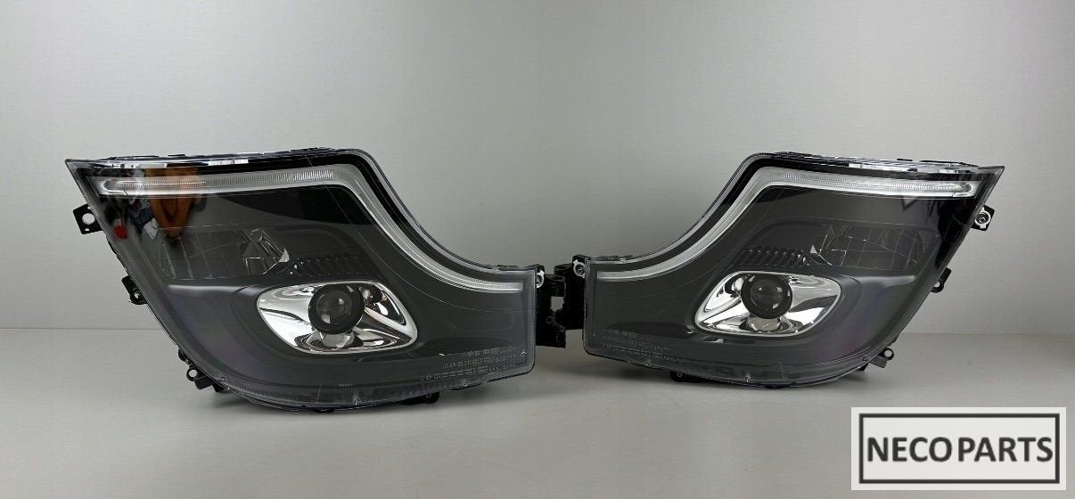 MERCEDES ACTROS W961 MP4 MP5 FULL LED KOPLAMPEN ORIGINEEL, Gebruikt, -, Ophalen of Verzenden, -