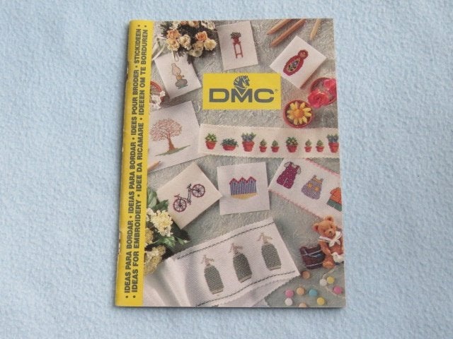 Boekje van DMC met kleine borduurpatroontjes in kruissteek, Ophalen of Verzenden, Zo goed als nieuw, Handborduren, Patroon