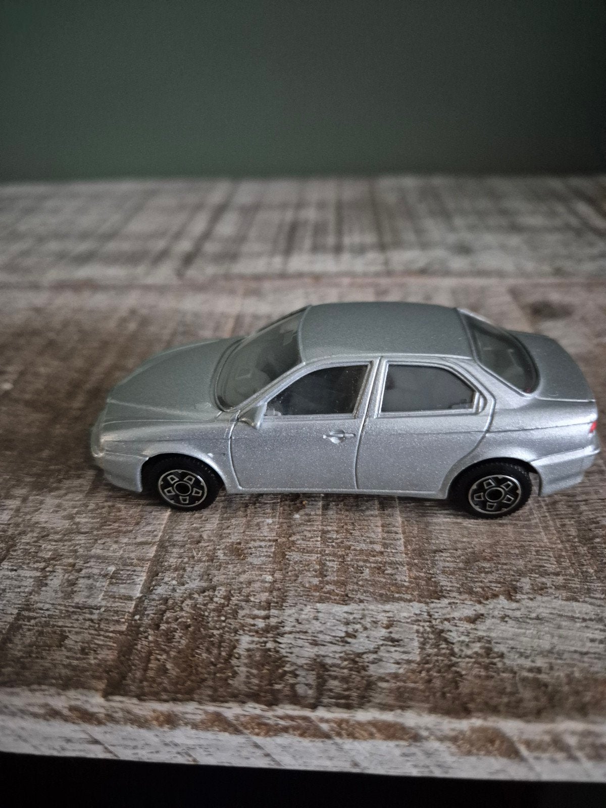 Burago Alfa Romeo 156, Ophalen of Verzenden, Zo goed als nieuw, Auto, Overige merken