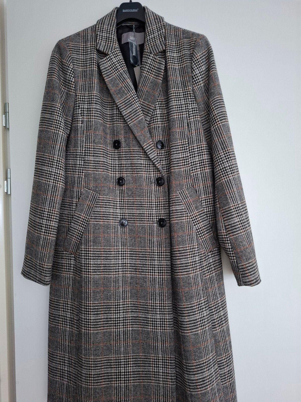 Nieuwe geruite winterjas mt. 38/40 van Jake*s met kaartjes, Verzenden, Nieuw, Maat 38/40 (M), Bruin