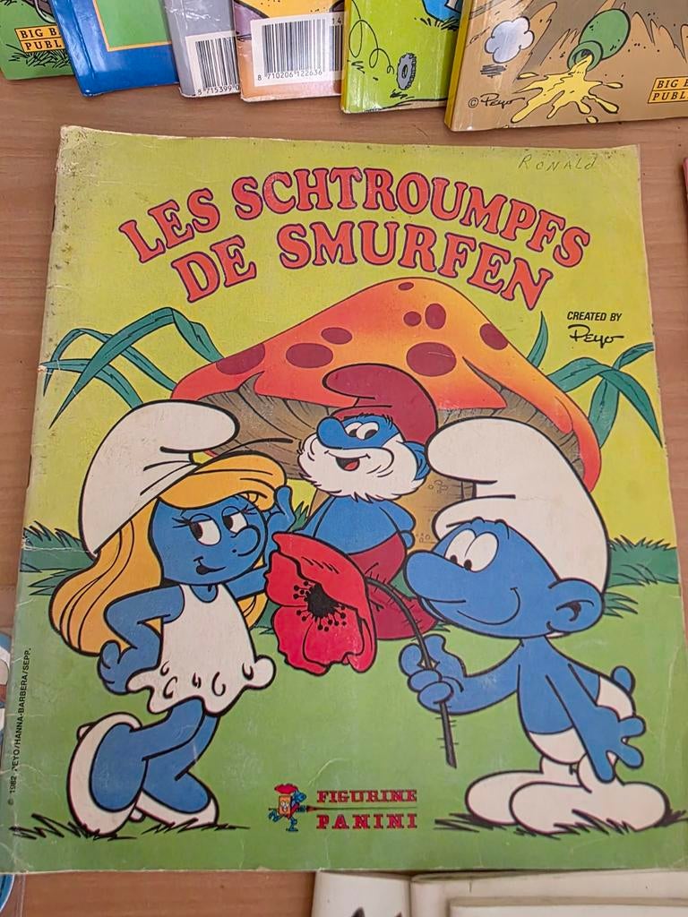 Vintage Panini Smurfen Stickerboek 1982 - Compleet, Ophalen of Verzenden, Gebruikt, Verschillende Smurfen, Overige typen