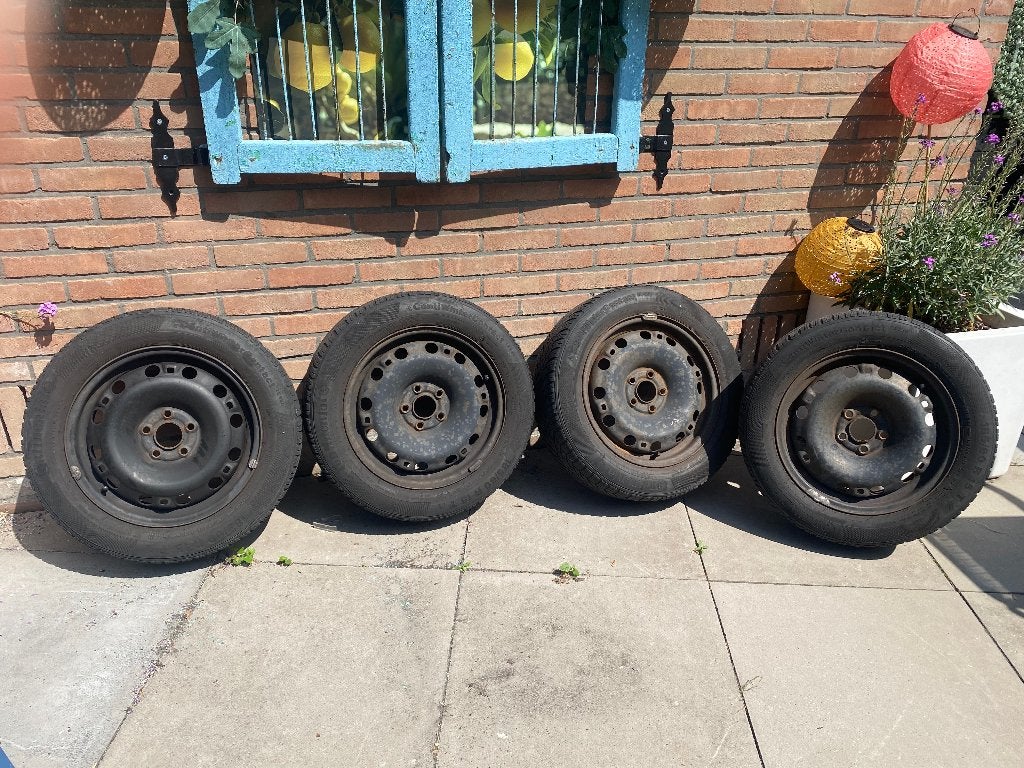 Winterbanden te koop, Auto-onderdelen, Banden en Velgen, Ophalen, Gebruikt, 15 inch, Band(en)