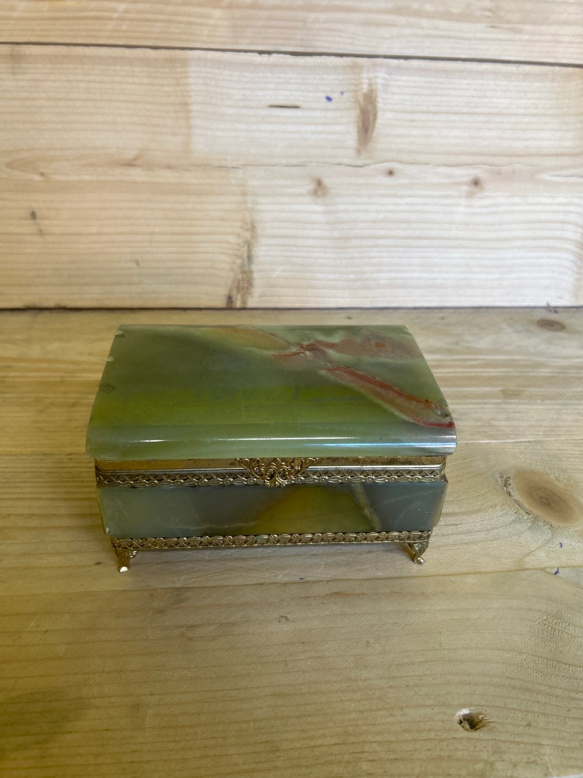 Vintage sieradendoosje van onyx met messing details, Ophalen of Verzenden