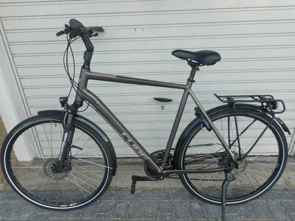 Cube Touring Disc 61cm 30 versnellingen I.Z.G.S, 28 inch, Vering, Zo goed als nieuw, 61 tot 65 cm
