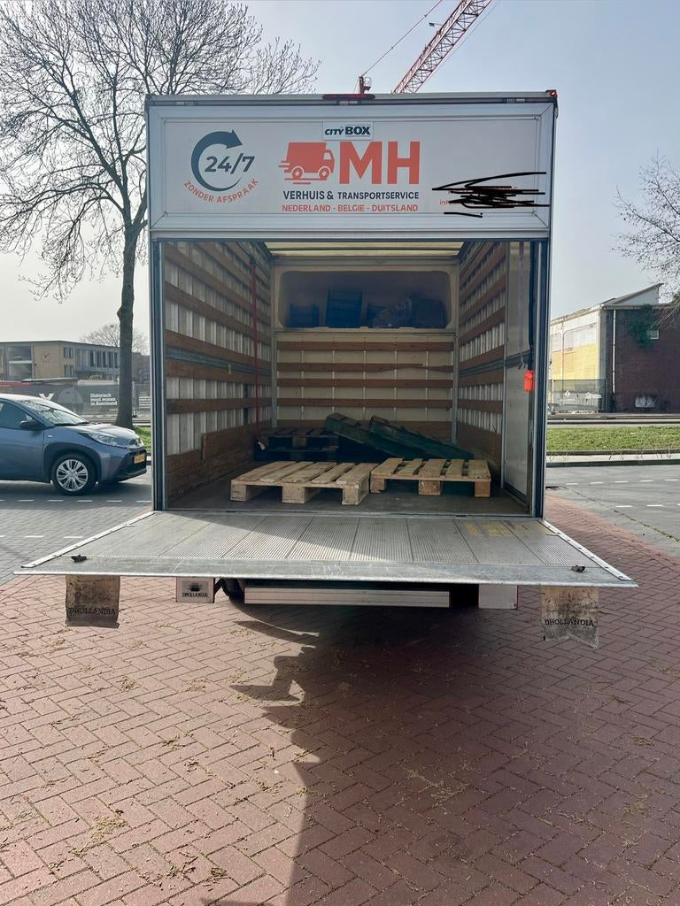 Snel & Goedkoop Verhuizen? Bus + Chauffeur (Vanaf €40!)", Verhuizen binnen Nederland