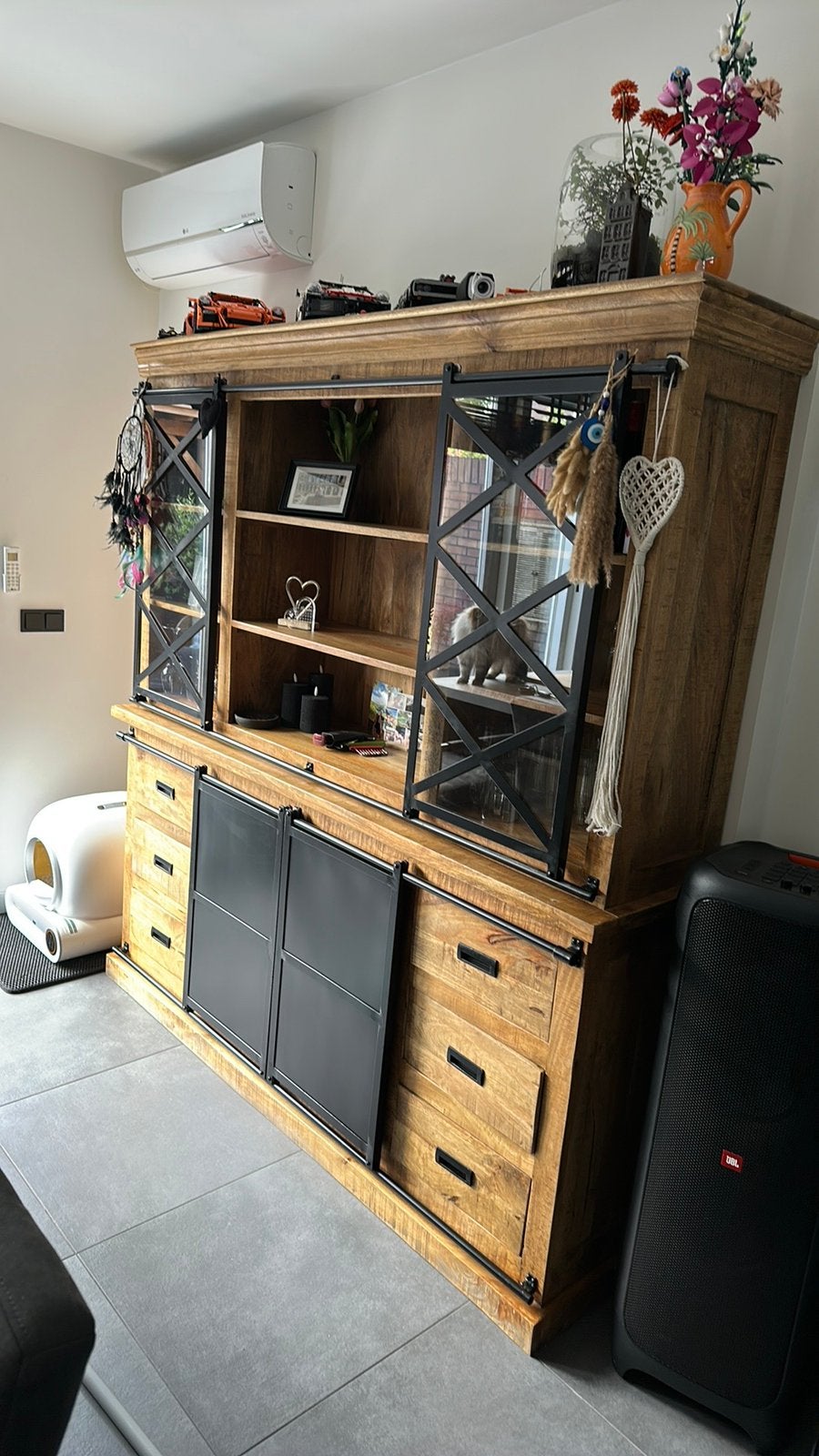 Mango hout meubelset ( zeer netjes en top kwaliteit ), Huis en Inrichting, Kasten | Buffetkasten, Ophalen, Zo goed als nieuw, 25 tot 50 cm