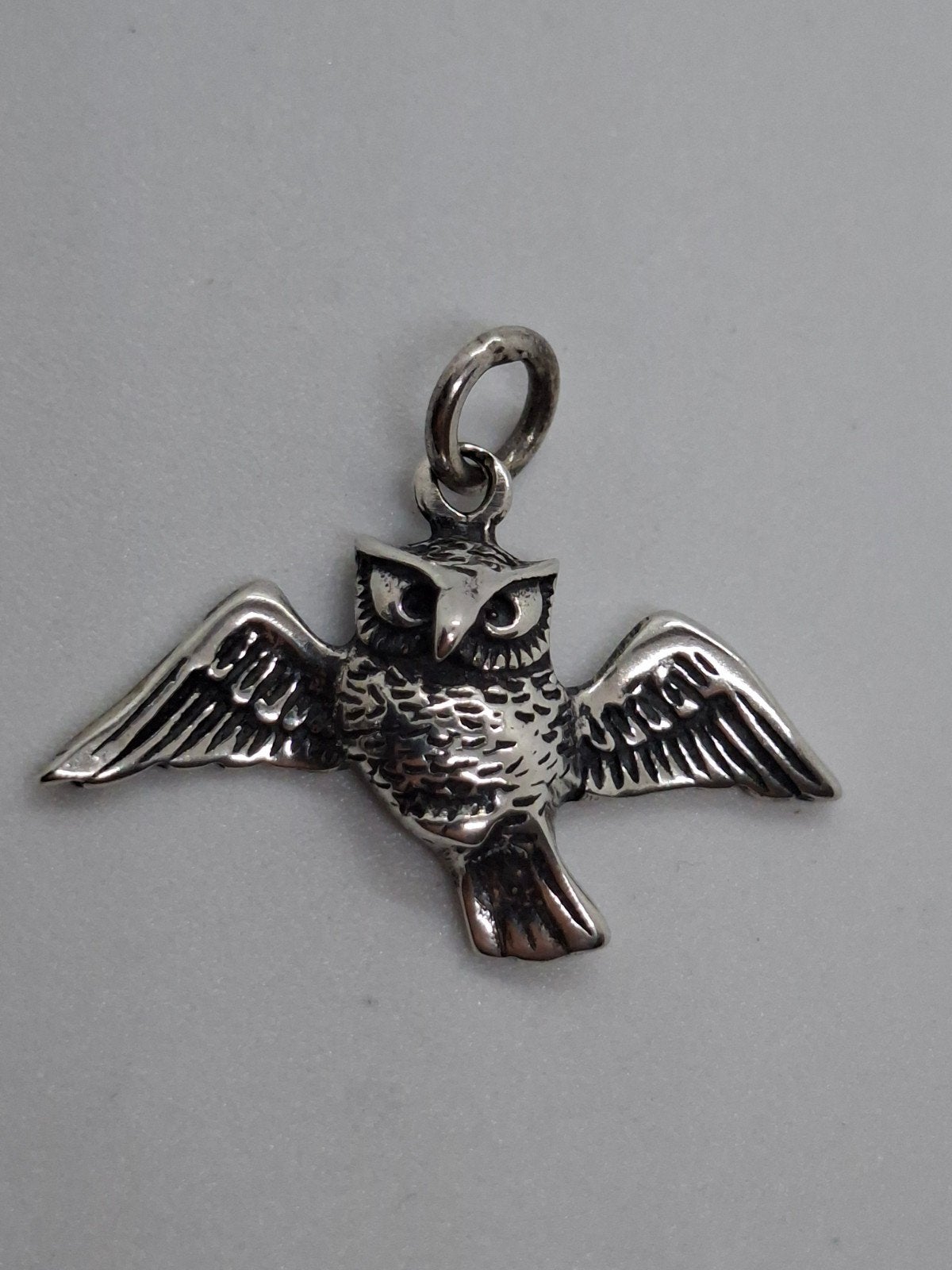 Zilveren Uil Kettinghanger - 835 Zilver - 3 cm Spanwijdte, Ophalen of Verzenden, Zilver, Zilver, Dier