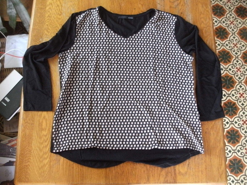 Bont longsleeve. Merk: Le Comte. Maat 44., Kleding | Dames, Zwart, Maat 42/44 (L), Ophalen of Verzenden, Zo goed als nieuw