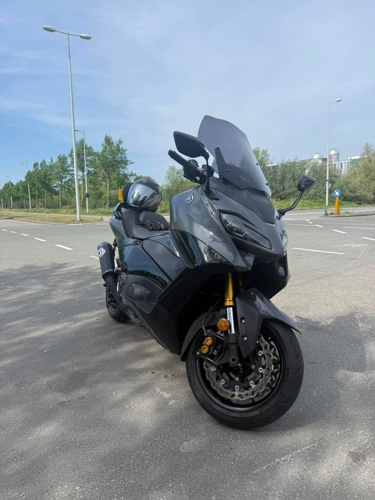 Volle Yamaha Tmax Techmax 2022, 2 cilinders, Occasion, Handvatverwarming, 560 cc