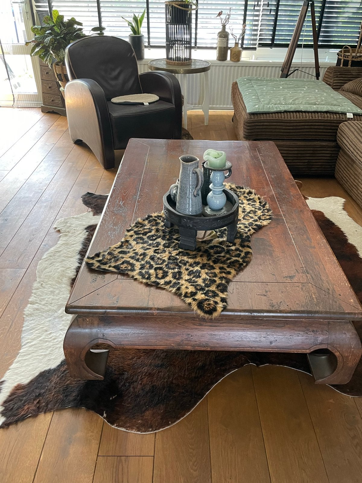 Massieve houten salontafel - Koloniale stijl, Huis en Inrichting, Tafels | Salontafels, Ophalen, Gebruikt, 100 tot 150 cm, 50 tot 100 cm