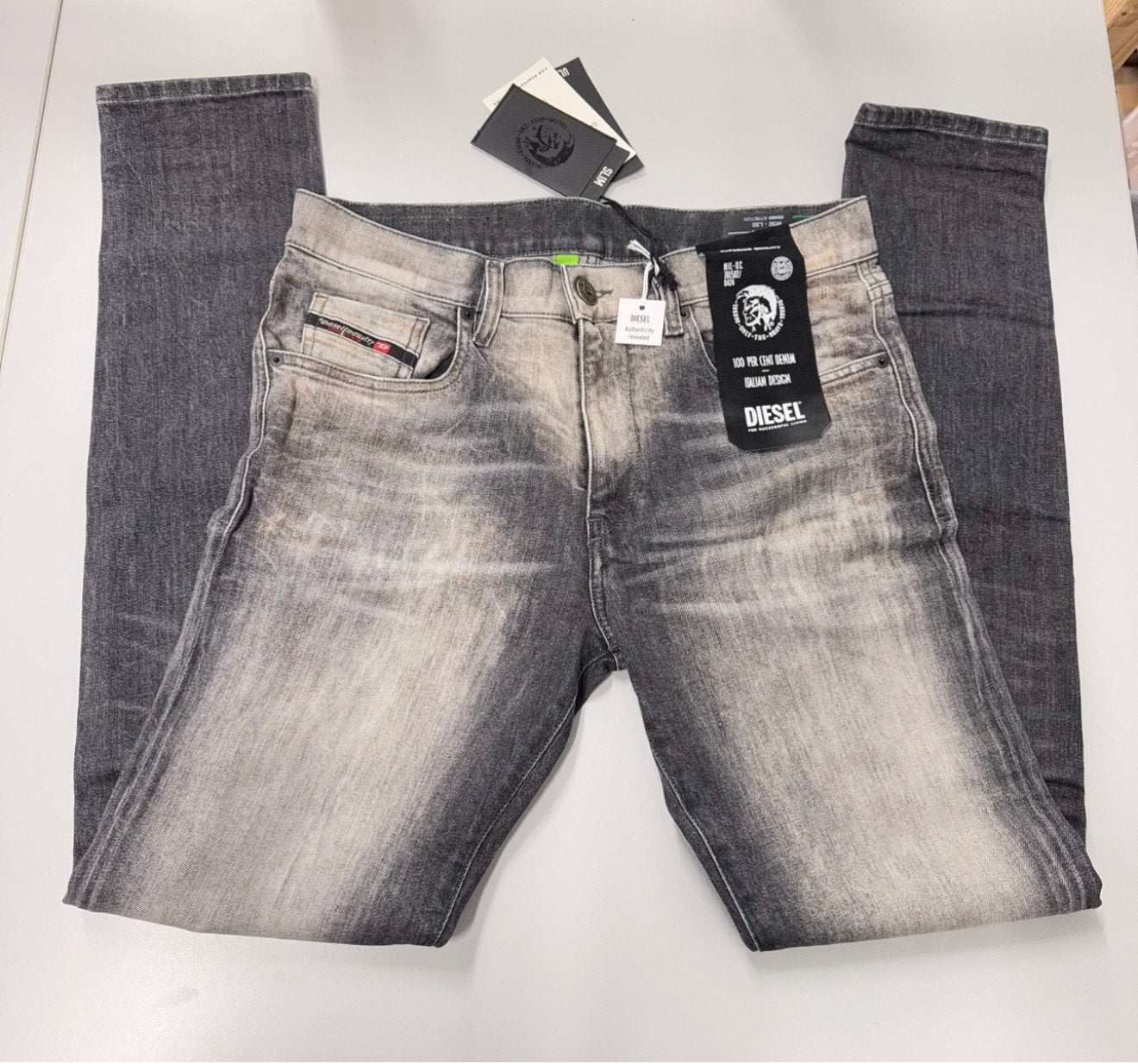 Diesel D-STRUKT L 32 PANTA L32-W32 32-32 NIEUW Slim fit 230$, Nieuw, W32 (confectie 46) of kleiner, Ophalen of Verzenden, H