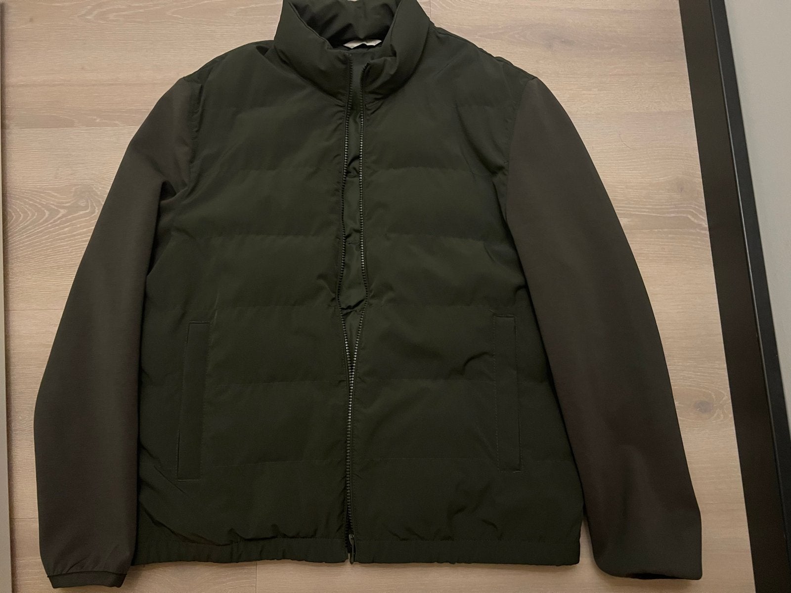 Nieuwe Zara gewatteerde jas - maat L, Ophalen of Verzenden, Nieuw, Maat 52/54 (L), Groen
