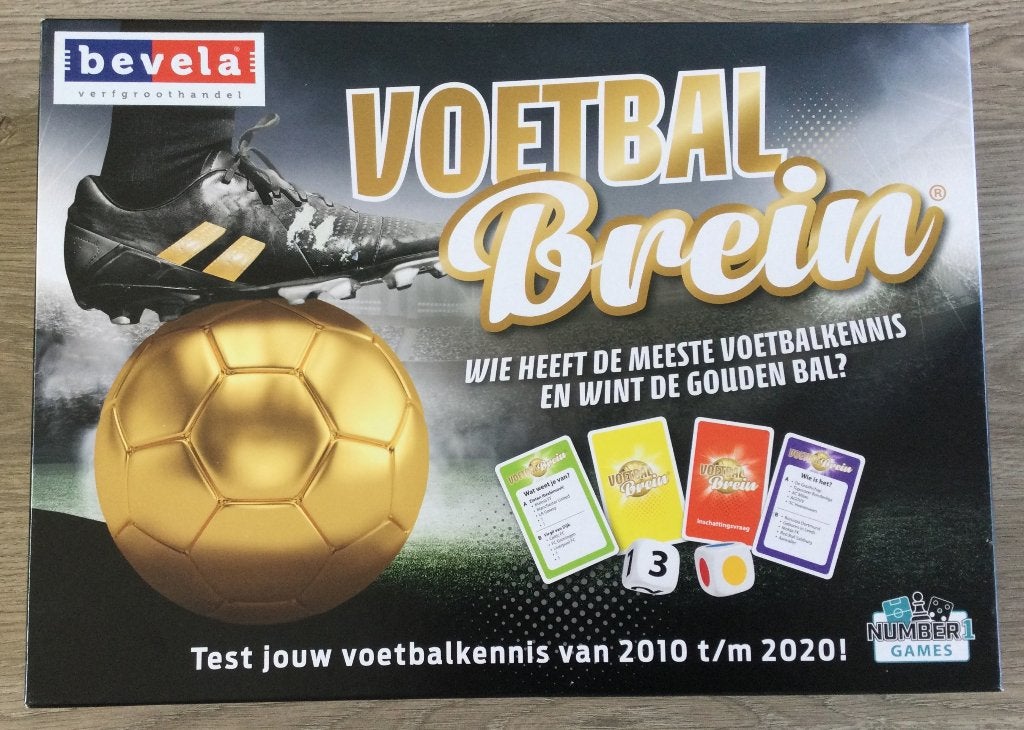 Voetbal Brein Bordspel - Test je voetbalkennis!, Een of twee spelers, Ophalen of Verzenden, Zo goed als nieuw, Number Games
