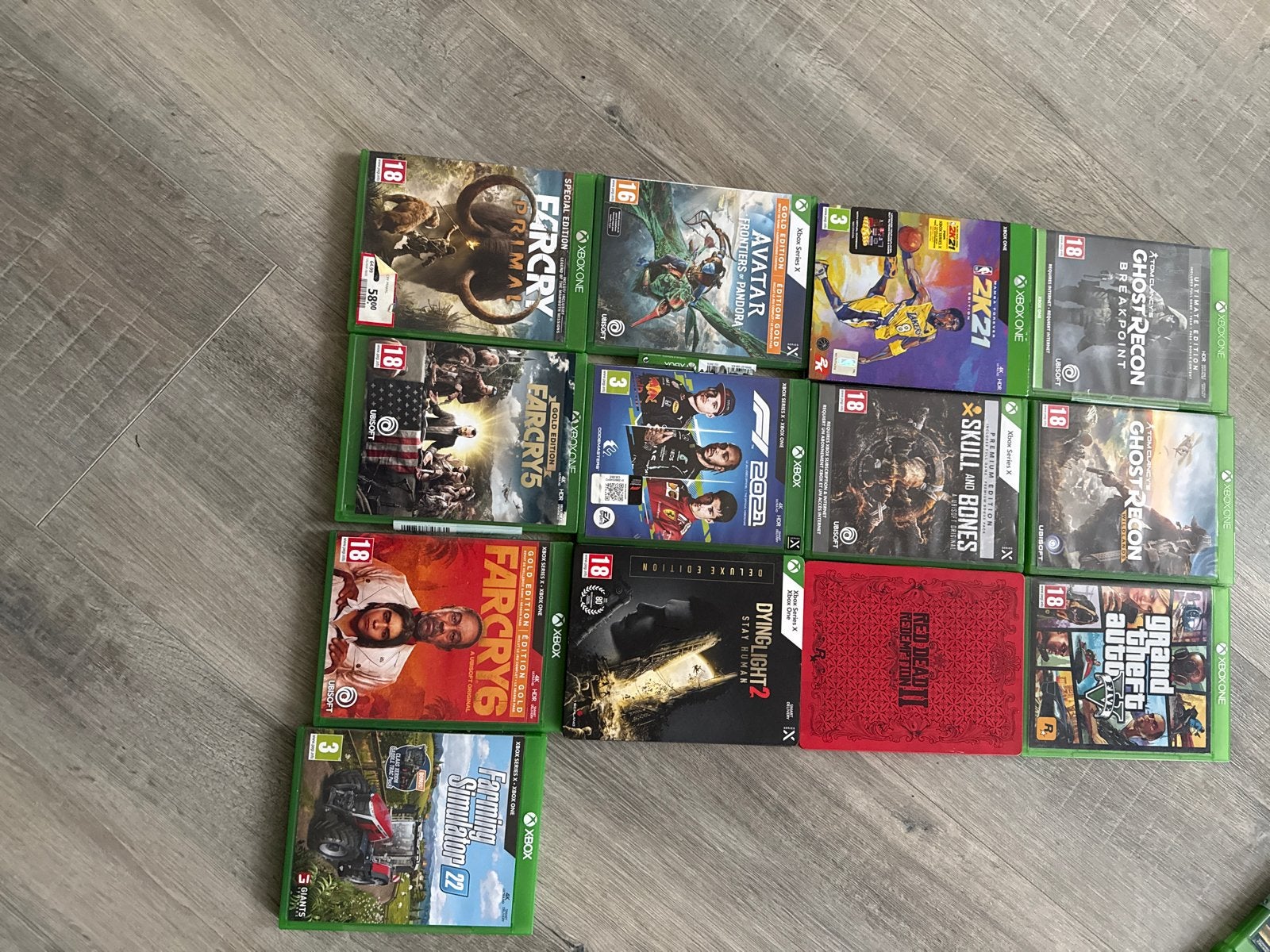 Grote collectie Xbox One/Series X games - Diverse genres, Online, Gebruikt, Vanaf 18 jaar, Overige genres