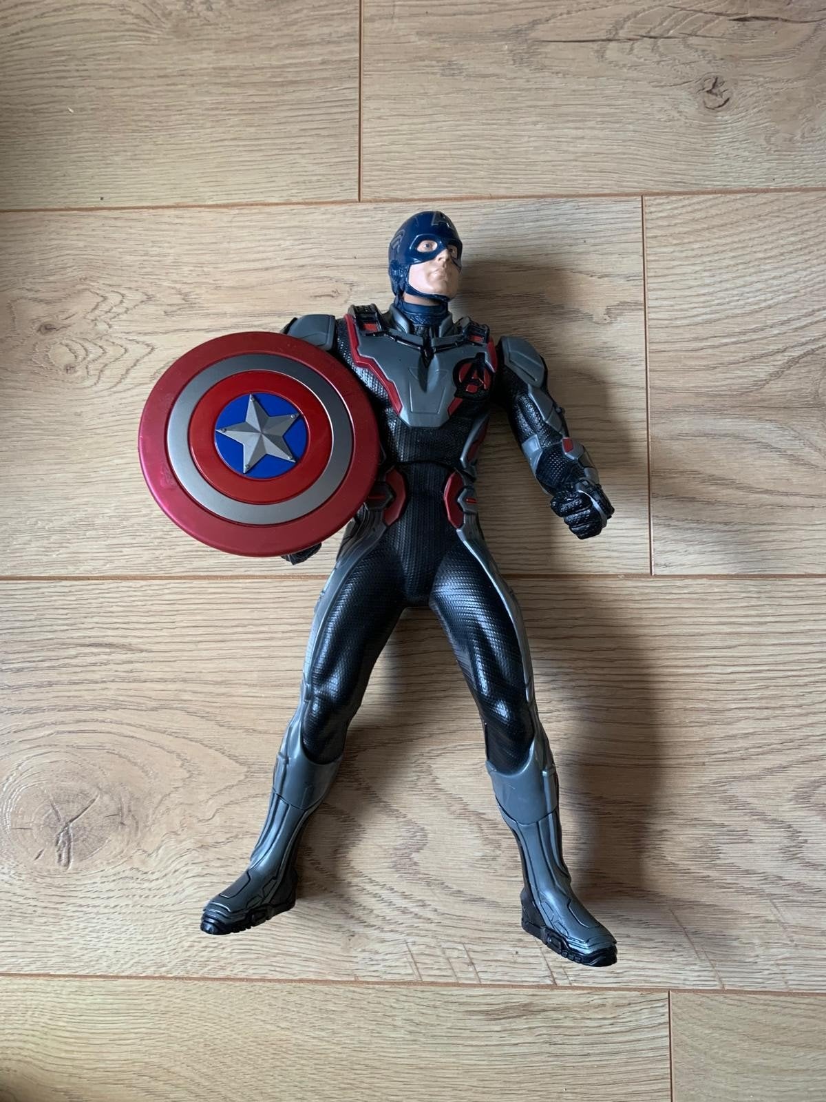 Captain America actiefiguur met schild - Avengers, Ophalen of Verzenden, Gebruikt