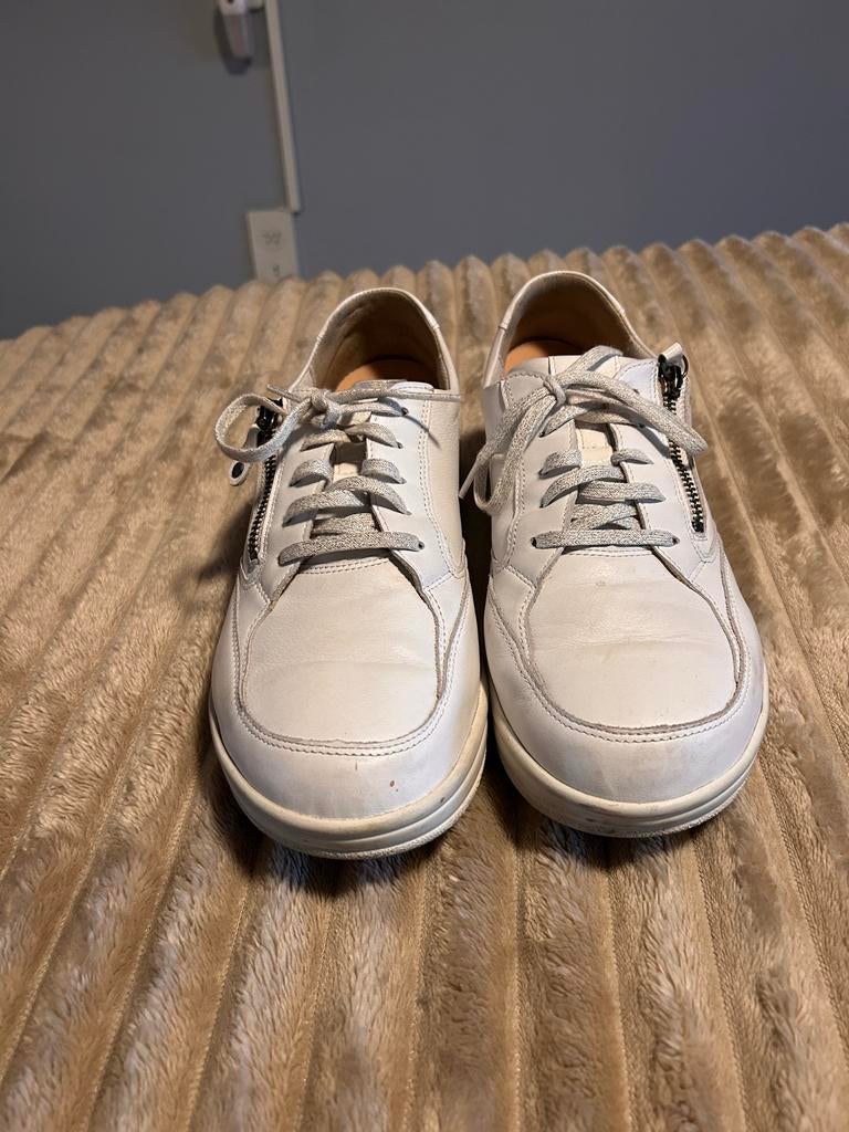 Hartjes schoenen(geschikt voor diabetsvoeten)maat 8 breedt M, Wit, Ophalen of Verzenden, Sneakers of Gympen, Zo goed als nieuw