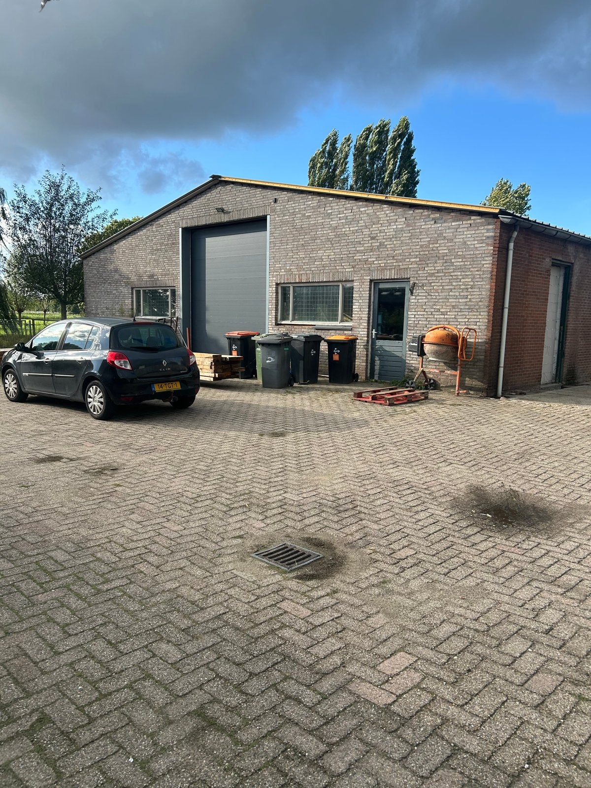 Spanten/skelet loods, Ophalen
