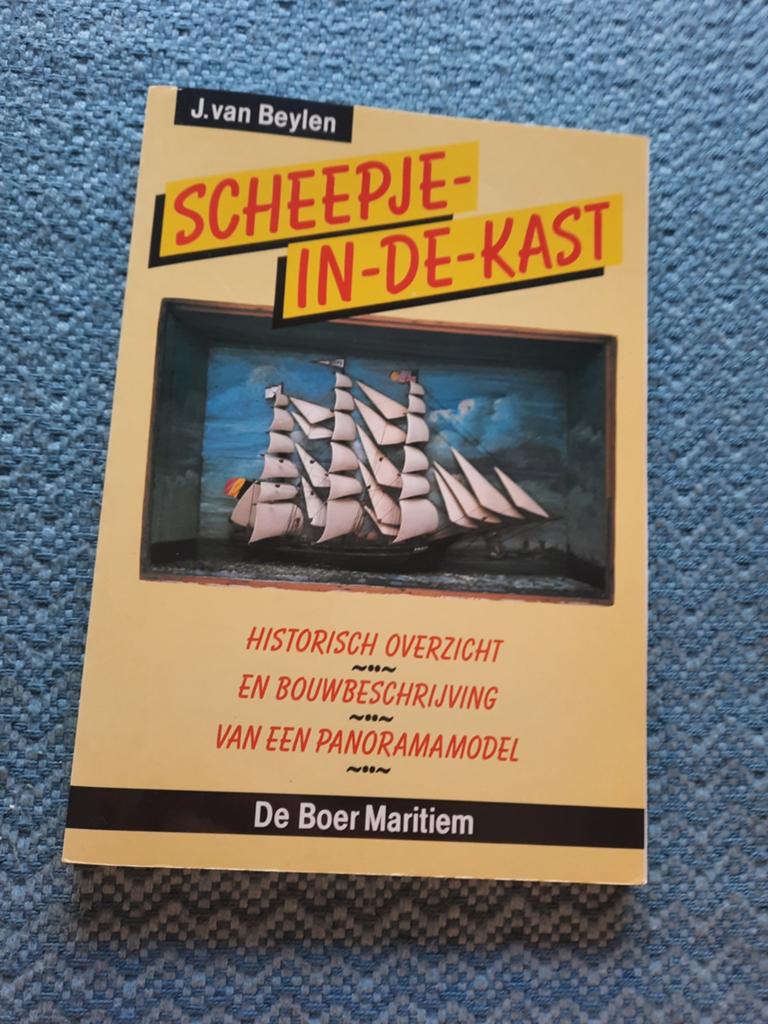 Scheepje-in-de-kast - Historisch overzicht & bouw, Ophalen of Verzenden, Nieuw, Overige onderwerpen, J. van Beylen
