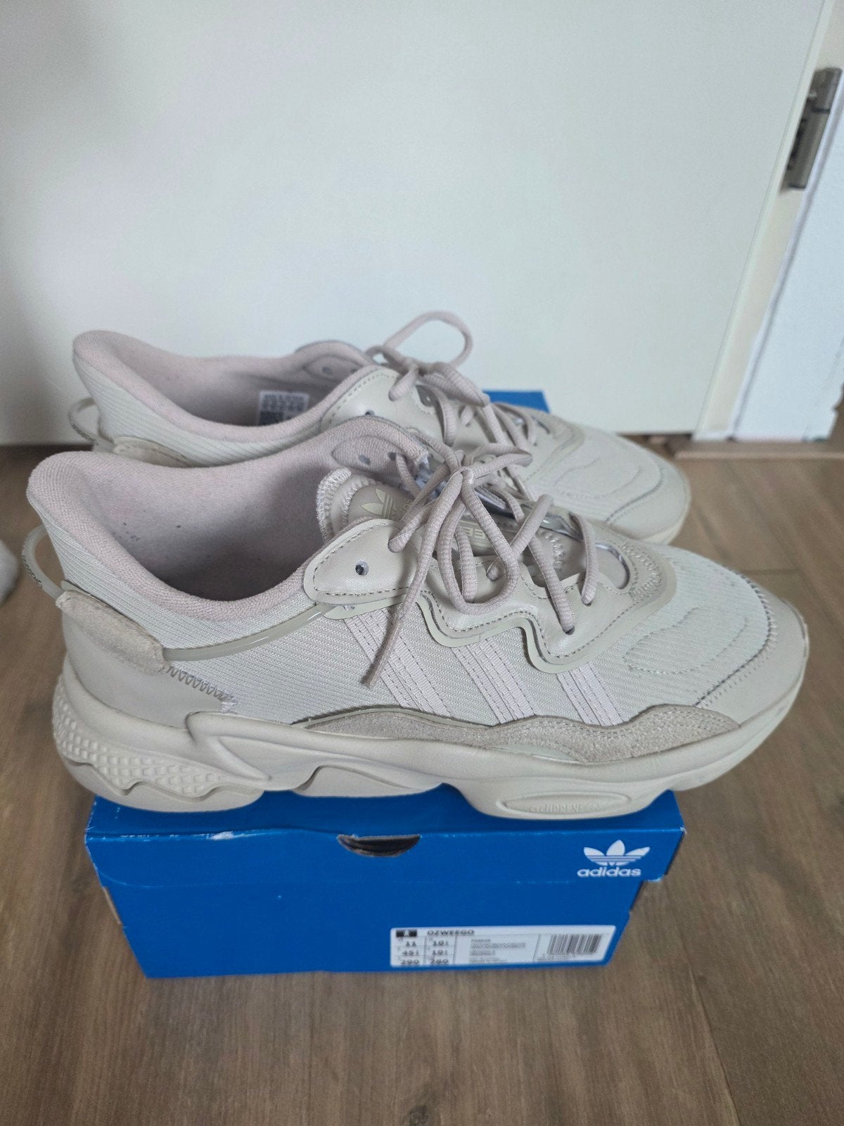 Adidas Ozweego maat 45 1/3, Kleding | Heren, Overige kleuren, Ophalen of Verzenden, Adidas Originals, Sneakers of Gympen