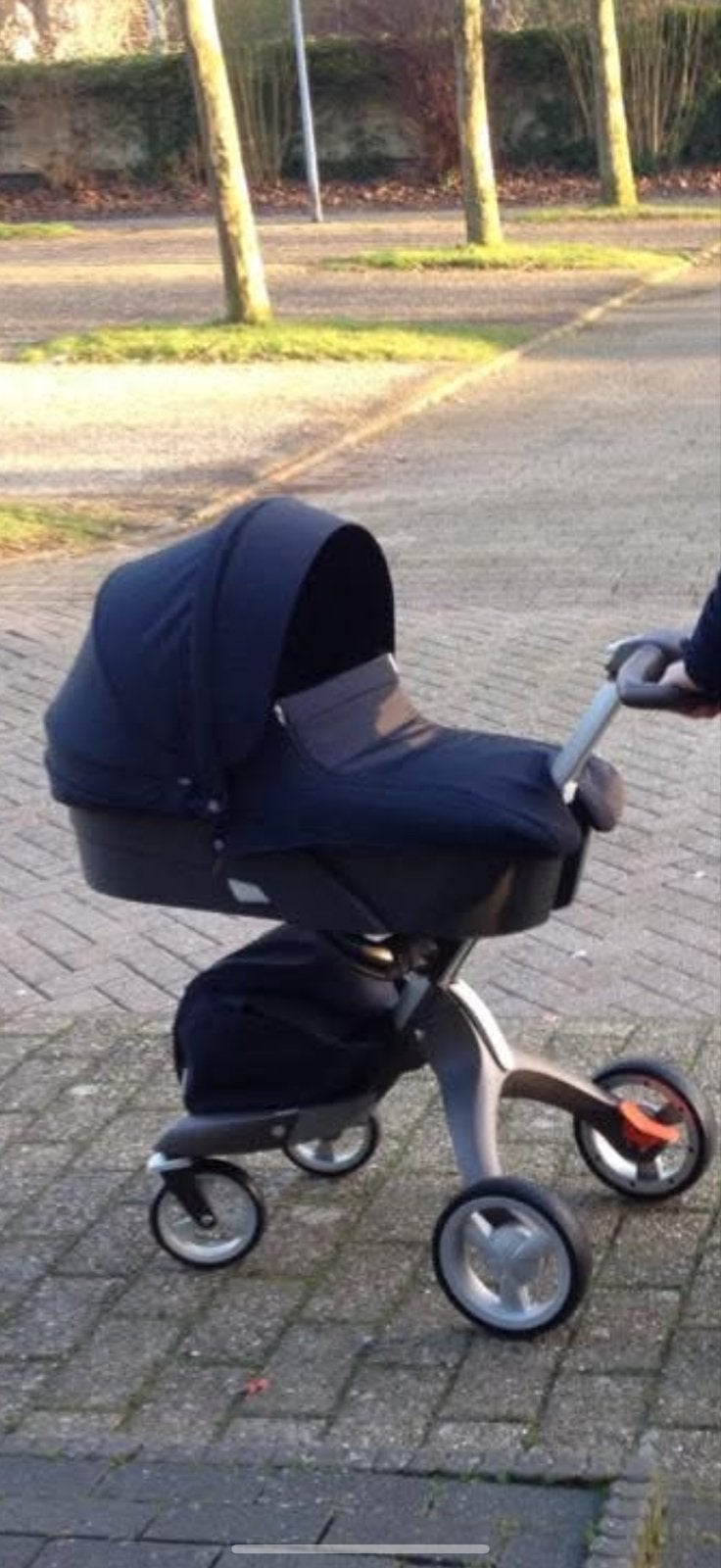 Stokke Xplory kinderwagen met reiswieg en zitje, Kinderen en Baby's, Zo goed als nieuw, Combiwagen, Met reiswieg, Ophalen