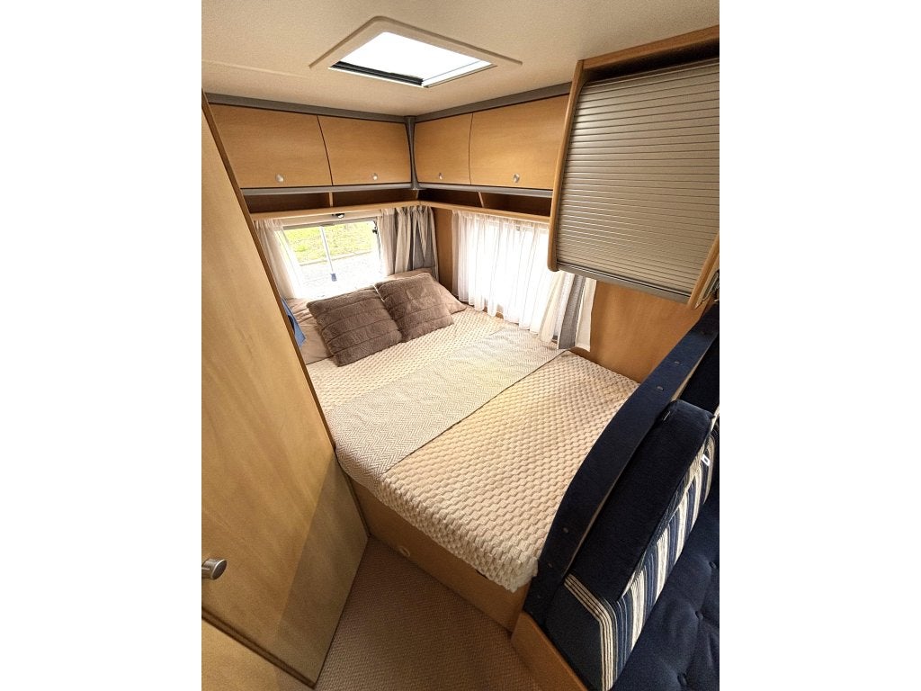 Dethleffs T 5841 Globetrotter 2.8 JTD FRANSBED MOTOR AIRCO, Fiat, Treinzit, Bedrijf, Half-integraal