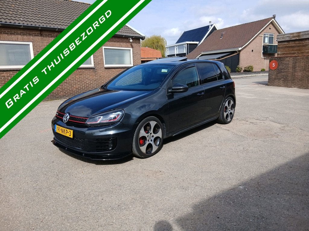Volkswagen Golf 2.0 TFSI GTI - 320pk - Akropovic - Pops and, Euro 5, 4 cilinders, 1984 cc, Leder