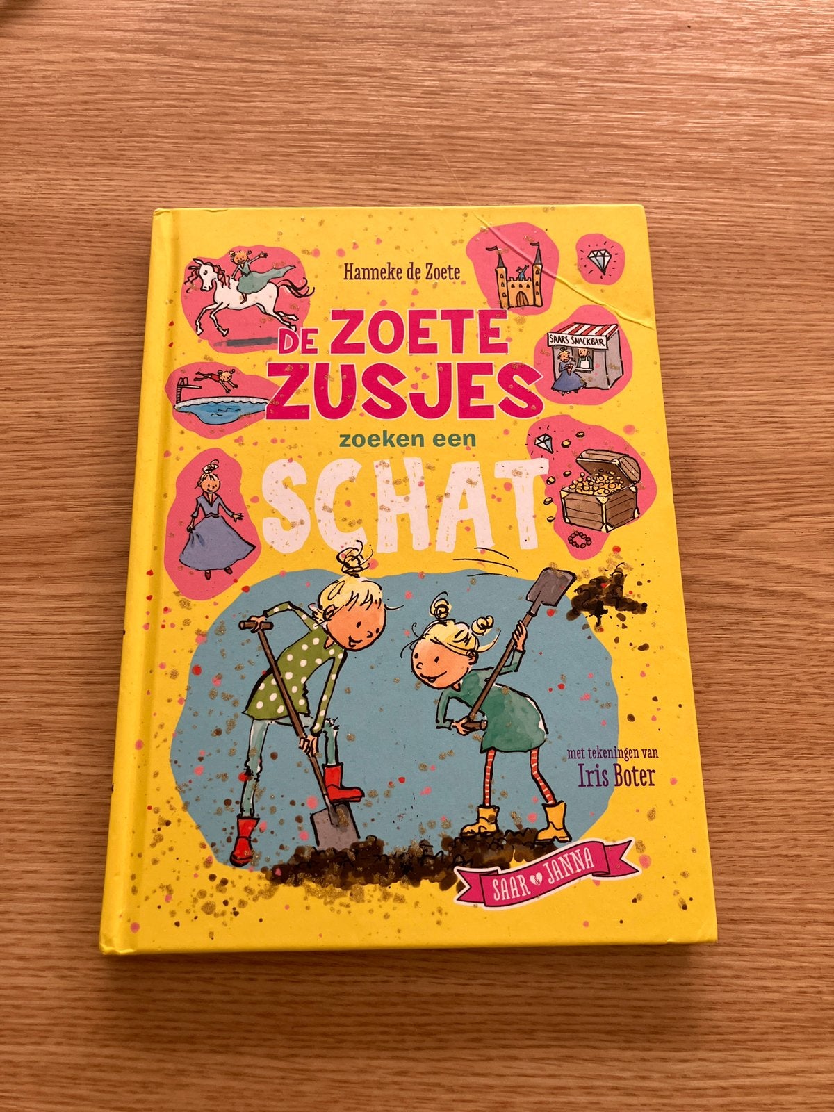 De Zoete Zusjes zoeken een schat, Ophalen of Verzenden, Gelezen, Fictie algemeen