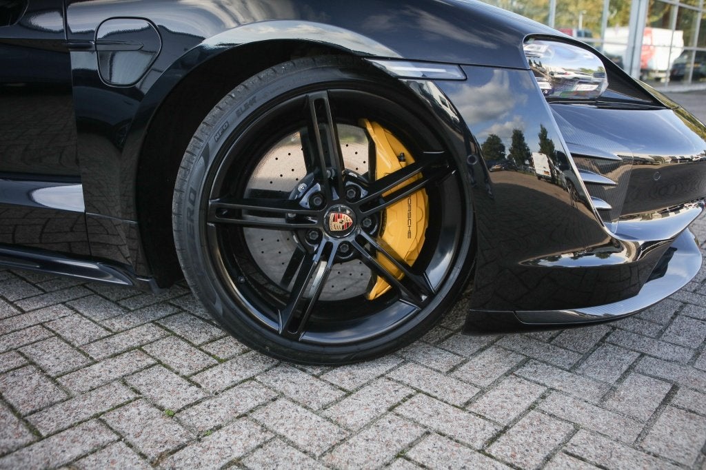 Porsche Taycan Turbo S 93 kWh, Auto's, Automaat, 0 cilinders, https://media-marktplaats.export.dv.nl/24102378240/4525, 627 pk