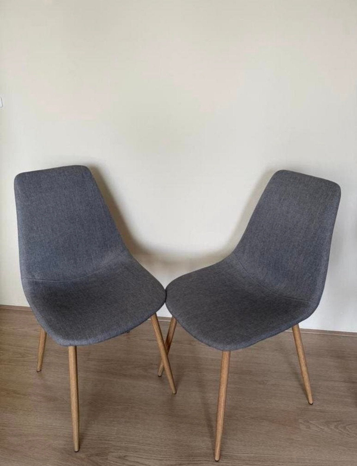 2x Leenbakker Viksmom eetkamerstoelen, Huis en Inrichting, Ophalen, Gebruikt, Twee, Grijs